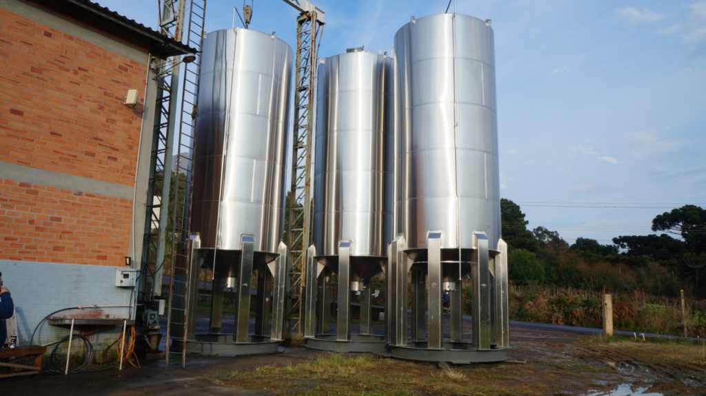 Tanque de aço inox para água